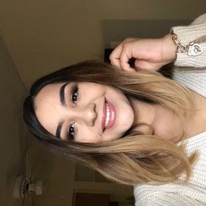 Meet your Posher, Nichole